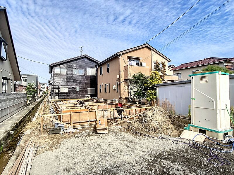 ただいま建築中で、来春の完成を予定しております