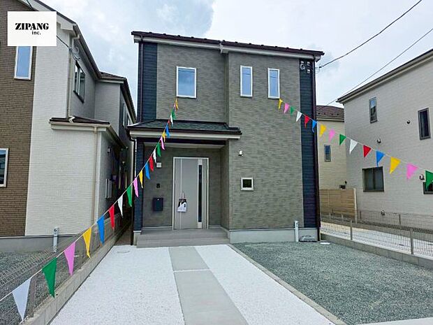 【現地外観写真】現地完成済みですので即日見学可能です♪周辺物件とともにご紹介させていただきますのでお気軽にお問い合わせください!