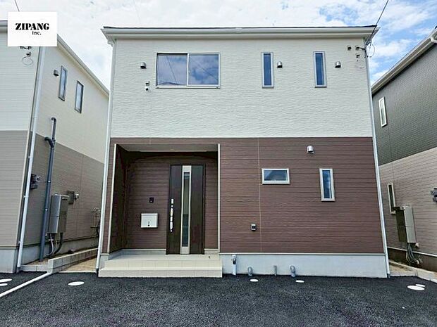 【即日見学可能】現地完成済みですので即日見学可能です♪周辺物件とともにご紹介させていただきますのでお気軽にお問い合わせください♪（2025年8月撮影） 