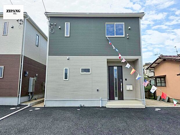 【即日見学可能】現地完成済みですので即日見学可能です♪周辺物件とともにご紹介させていただきますのでお気軽にお問い合わせください♪（2025年8月撮影） 