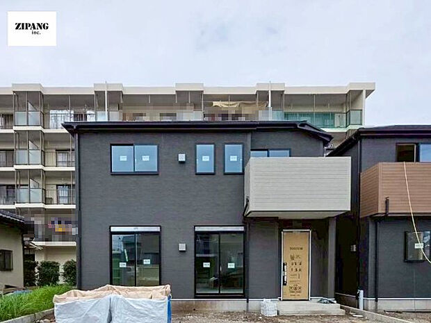 【現地外観写真】ただいま建築中です♪周辺物件とともにご紹介させていただきますのでお気軽にお問い合わせください!(2025年10月撮影)