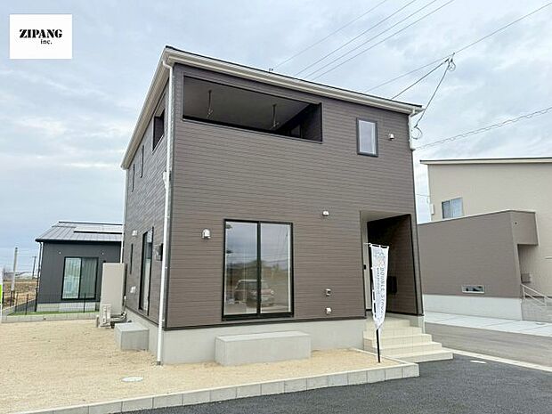 【即日見学可能】現地完成済みですので即日見学可能です♪周辺物件とともにご紹介させていただきますのでお気軽にお問い合わせください♪（2025年12月撮影） 