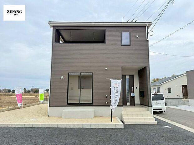 【現地外観写真】現地完成済みですので即日見学可能です♪周辺物件とともにご紹介させていただきますのでお気軽にお問い合わせください！ 