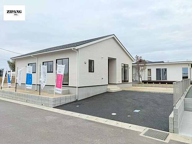 【現地外観写真】現地完成済みですので即日見学可能です♪周辺物件とともにご紹介させていただきますのでお気軽にお問い合わせください！ 