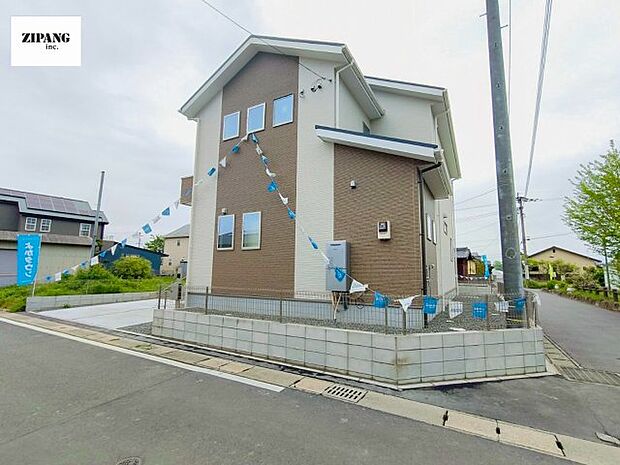 【現地外観写真】現地完成済みですので即日見学可能です♪周辺物件とともにご紹介させていただきますのでお気軽にお問い合わせください!