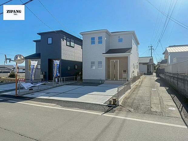 【現地外観写真】現地完成済みですので即日見学可能です♪周辺物件とともにご紹介させていただきますのでお気軽にお問い合わせください！ 