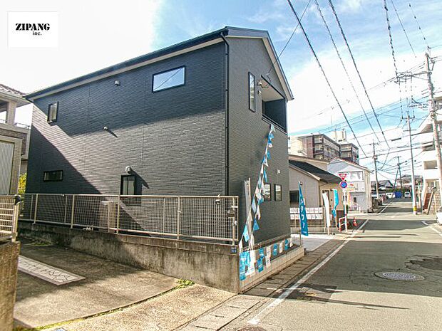 【現地外観写真】現地完成済みですので即日見学可能です♪周辺物件とともにご紹介させていただきますのでお気軽にお問い合わせください！ 