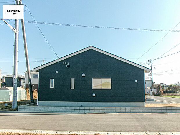 【現地外観写真】現地完成済みですので即日見学可能です♪周辺物件とともにご紹介させていただきますのでお気軽にお問い合わせください！ 