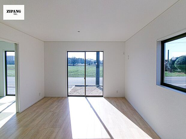 【居間・リビング】【リビング】キッチンと一体になったリビングはひろびろとしたくつろぎ空間を実現しています。 