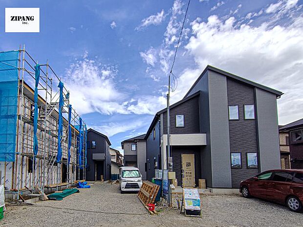 【外観】【現地外観写真】現地完成済みですので即日見学可能です♪周辺物件とともにご紹介させていただきますのでお気軽にお問い合わせください♪