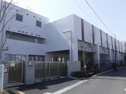 美鳩小学校 約960ｍ(徒歩12分)