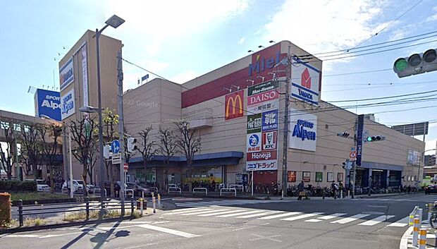 ミエルかわぐち（約120m）