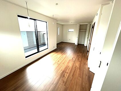 大宮南中野D号棟居室写真
