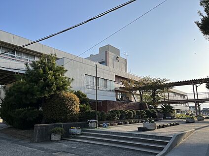 大和郡山市立郡山小学校 約1,000ｍ(徒歩約14分)