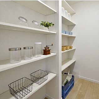 【パントリー】