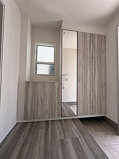 玄関シューズボックス
