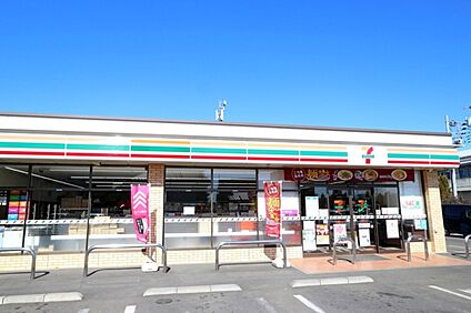 セブンイレブン立川若葉町3丁目店 約740m