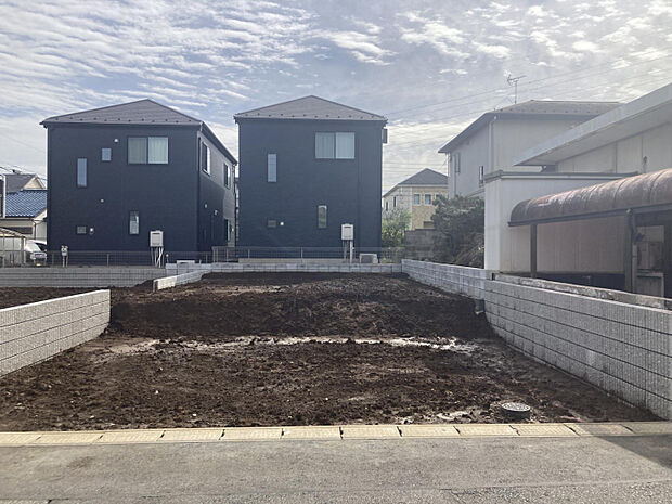 （1）号棟　2025/11/1現地撮影