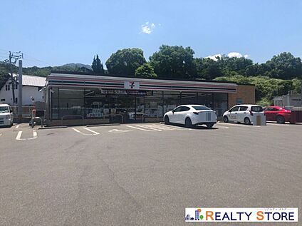 セブンイレブン福岡重留2丁目店 400m