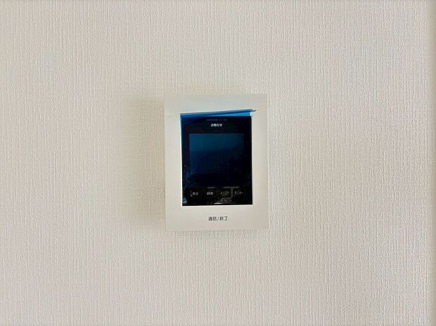 【その他設備】家の中から訪問者を確認できるのでお子様にも安心です♪