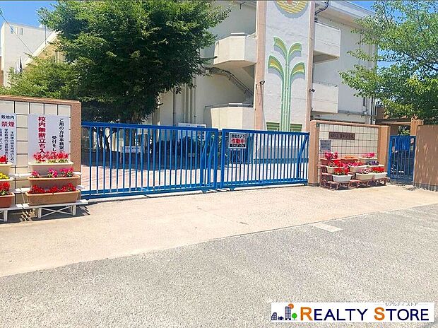 福岡市立田村小学校（約740m）