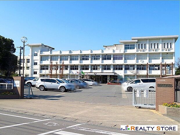 糸島市立前原東中学校（約3,670m）