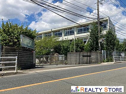 那珂川市立那珂川中学校 1600m