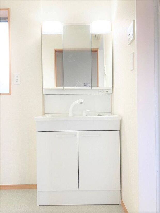 【同仕様画像 (その他内観)】【同仕様画像】