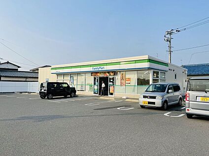 ファミリーマート福津宮司六丁目店 800m