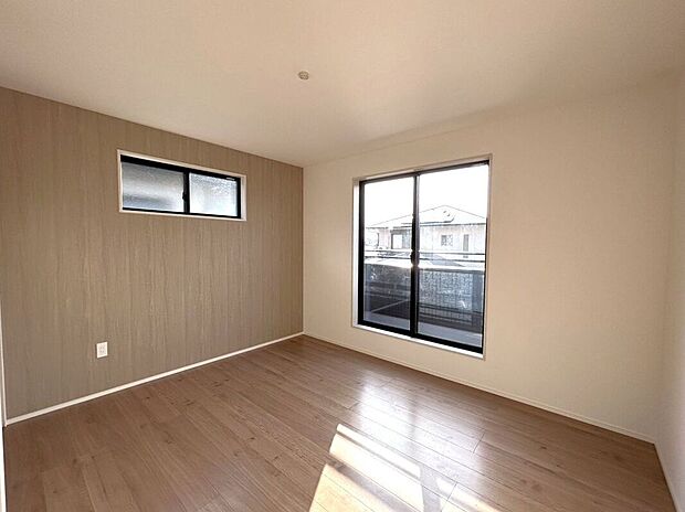 ☆6.9帖洋室☆ベッドを置いても広々としたお部屋♪主寝室におすすめです♪