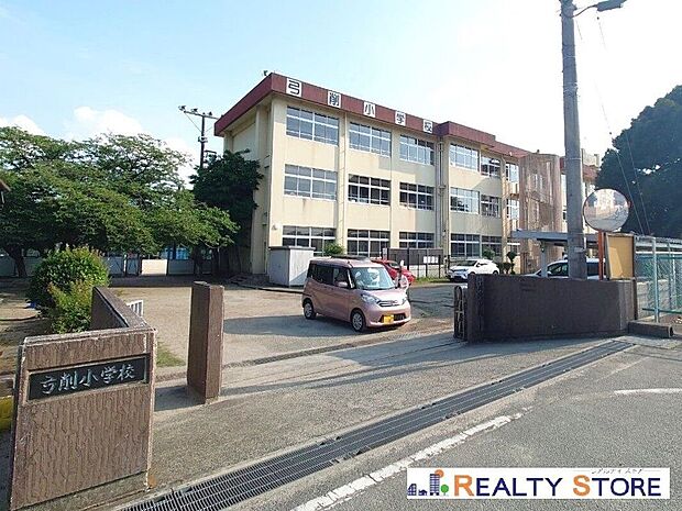 熊本市立弓削小学校(約640m)