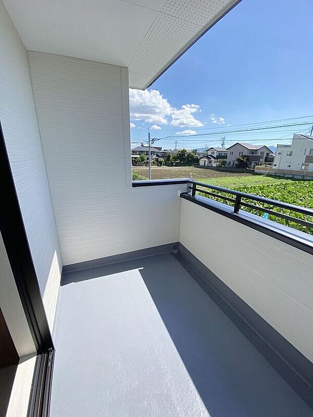 【同仕様画像 (その他内観)】同仕様