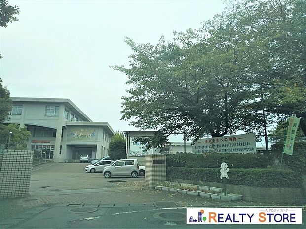 熊本市立清水中学校（約1,600m）