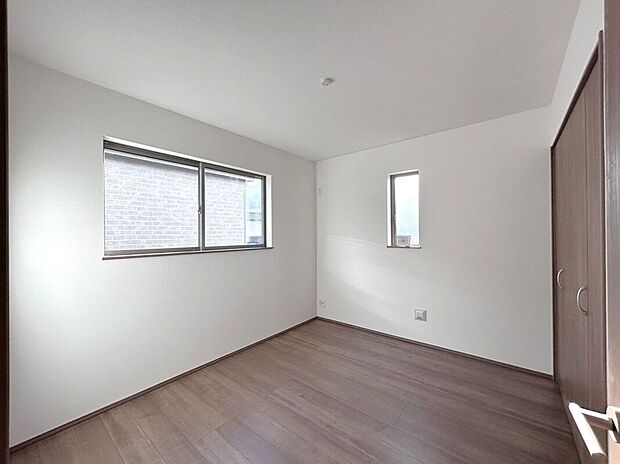 【室内】☆5.25帖洋室☆自分時間を充実させながら心豊かなひとときを過ごすための大切な空間です♪