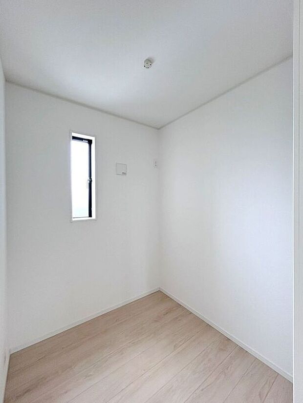 【室内】☆テレワークルーム☆ライフスタイルに合わせて使えるお部屋♪趣味部屋としても活用できます♪