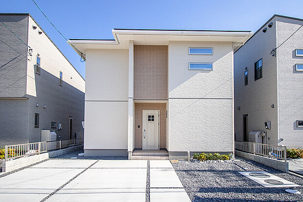 駐車場3台可能！◇4LDK◇南向きバルコニー◇
見学・資料請求などお気軽にお問い合わせください！/2号地
