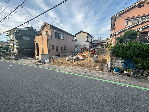 【現地写真 ｜ 1号棟】　撮影日:2025.10.30