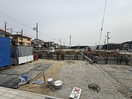 近鉄生駒線「菜畑」駅まで徒歩7分