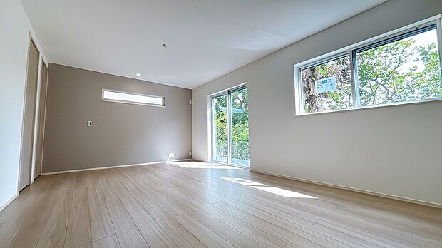 開放感のある広いLDK！
家具やインテリアの配置も楽しめます。（同社施工事例）