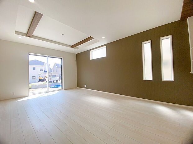 【リビング】日当り良好のリビング。
明るい空間です◎（同社施工事例）