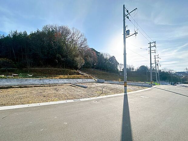 【外観】静かで落ち着いた閑静な住宅地です。
子育て世代の生活環境としても最適です◎