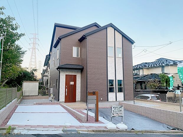 【外観】あたたかな陽が差し込む日当り良好の立地です。(同社施工事例)