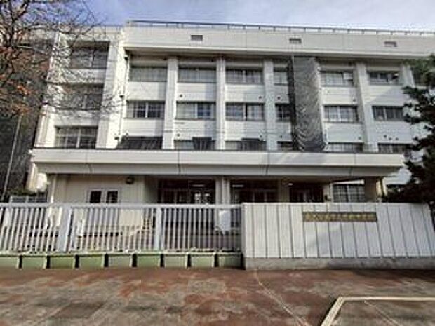 東久留米市立中央中学校（約800m）