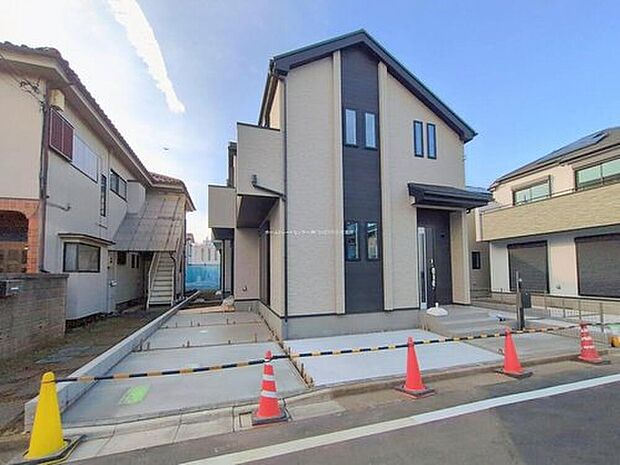 【現地外観写真】※F号棟
当日のご見学予約も承ります。同じものは２つとない「夢のマイホーム」との出会いが待っているかもしれません！