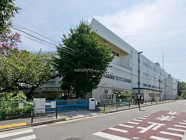 東久留米市立東中学校（約1,300m）