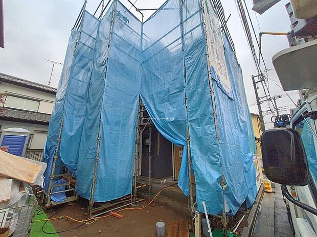 【現地外観写真】安心を一番に考えて設計と建設の両住宅性能評価書を取得。耐震に優れた工法を採用、一生住む家だから構造にも環境にもこだわりを。ここで暮らしたいと思わせる理由を是非現地でお確かめ下さい。