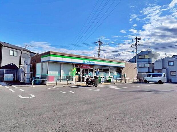 ファミリーマート西大泉四丁目店（約436m）