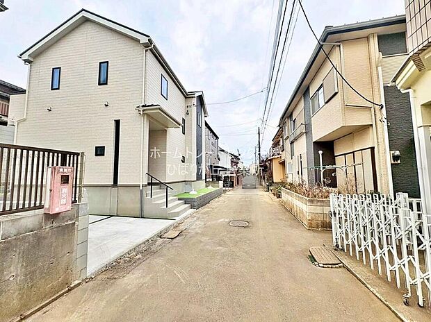 【前面道路含む現地写真】住宅性能評価で耐震等級３（最高等級）を取得！お客様を守る大切な住宅だからこそ、第三者の検査を受けて安心して住んでいただける住宅をご案内させて頂きます。ぜひ現地にてご体感ください！