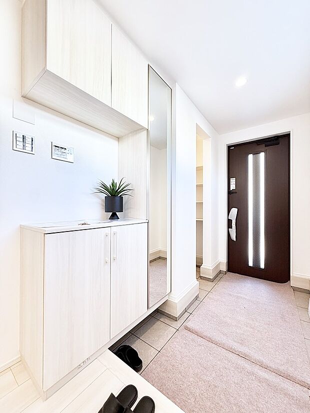 ■玄関はお家の顔！おしゃれな玄関でお客様をお迎え！