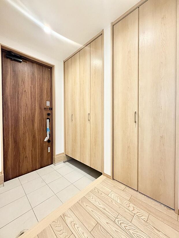 ■ シンプルで美しく、快適な暮らしの入り口